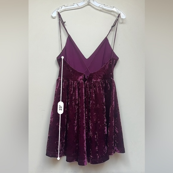 Sam Edelman Velvet Romper Size Large - Burgundy - Picture 10 of 14